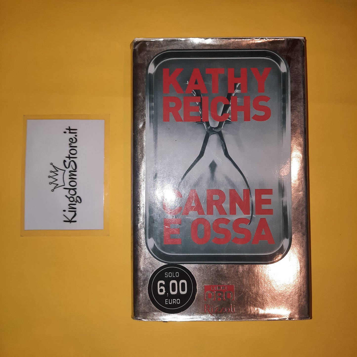 Carne e Ossa - Kate Reichs - Libro